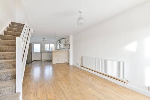 undefined, Harvesters Close, Isleworth, TW7