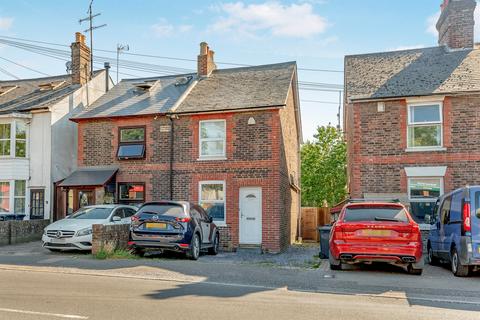 undefined, North End, East Grinstead