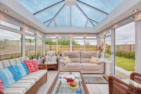 3 bedroom semi-detached house for sale, Campolina Drive, Berrow, Burnham-On-Sea
