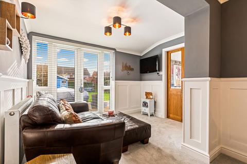 4 bedroom semi-detached house for sale, Pope Crescent, Leicester LE19