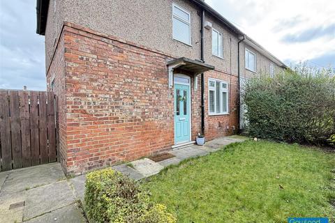 3 bedroom end of terrace house for sale, Poplar Road Thornaby, Stockton-On-Tees TS17 8AL