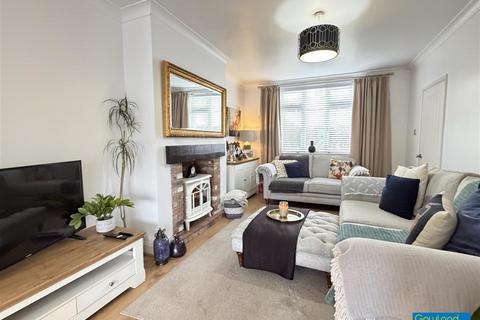 3 bedroom end of terrace house for sale, Poplar Road Thornaby, Stockton-On-Tees TS17 8AL