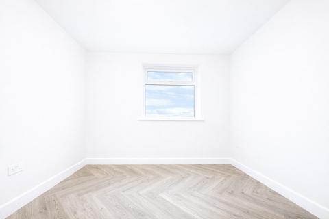 2 bedroom flat for sale, Flat 26 Pemberton Court, 39 Portlet Street
