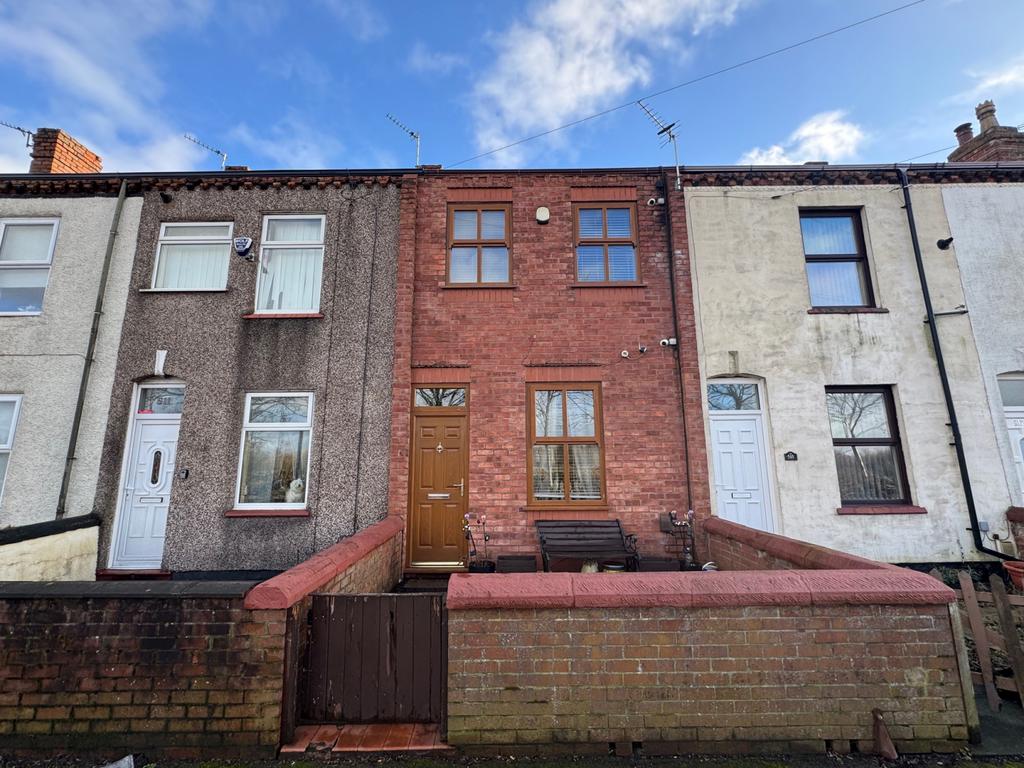 3 bed terraced house for sale Liverpool Road, Pla