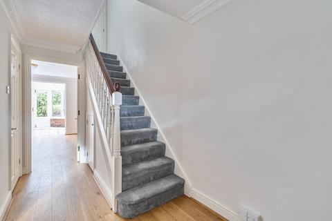 undefined, Hollyhedge Road, Cobham, KT11