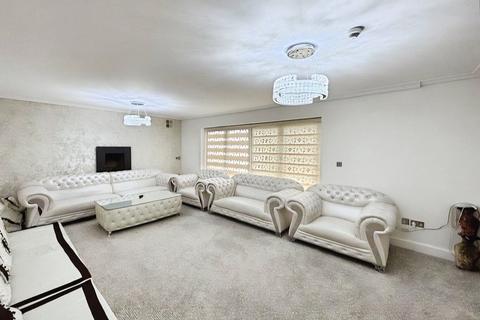 undefined, Fairfield Approach, Staines-upon-Thames TW19