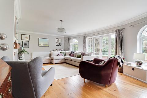 5 bedroom detached house for sale, Castle Rise, Wheathampstead, Hertfordshire, AL4