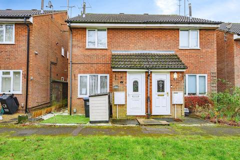 undefined, Far End, Hatfield