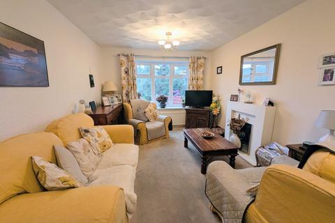 undefined, Lowick Green, Woodley