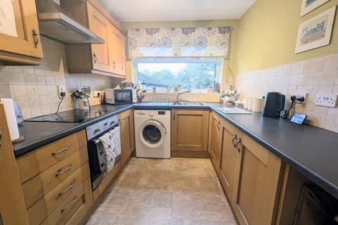 undefined, Lowick Green, Woodley