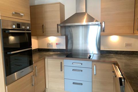 1 bedroom apartment to rent, Venture Court, Canal Road, Gravesend