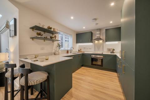 3 bedroom semi-detached house for sale, Chaffinch Place, Farnham, Surrey, GU9