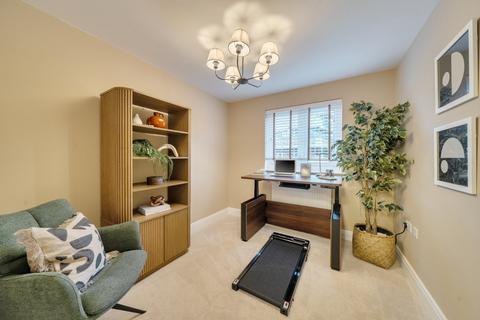 3 bedroom semi-detached house for sale, Chaffinch Place, Farnham, Surrey, GU9