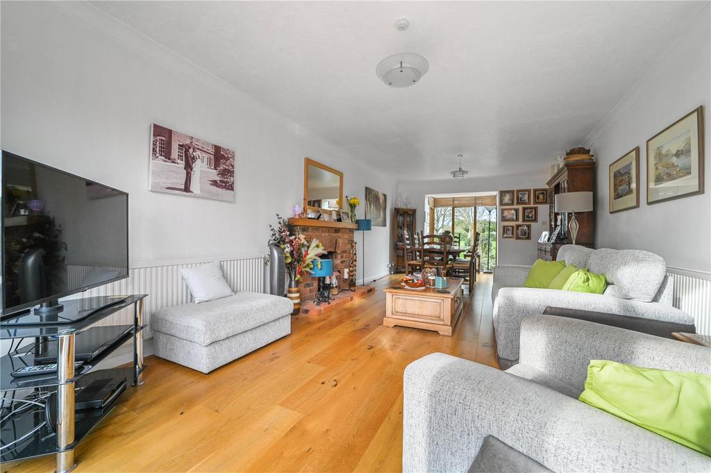 Living/Dining Room