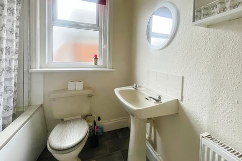 Studio to rent, Randolph Road, Boscombe, Bournemouth, BH1