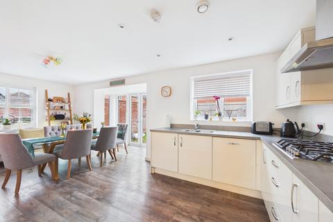 undefined, Moor Close, Chinnor, Oxfordshire