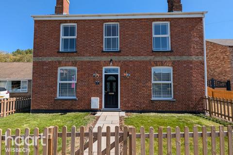 4 bedroom detached house for sale, St Pauls Road North, Walton Highway