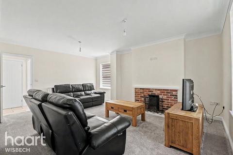 4 bedroom detached house for sale, St Pauls Road North, Walton Highway
