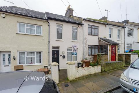 2 bedroom terraced house for sale, Gordon Road, Chatham ME4