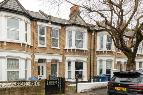1 bedroom flat to rent, Meon Road, London
