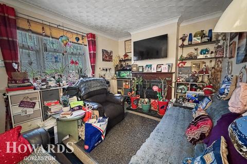 3 bedroom terraced house for sale, Suffolk Road, Gorleston