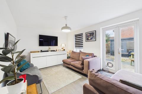 3 bedroom house for sale, Mead Road, Bury St. Edmunds