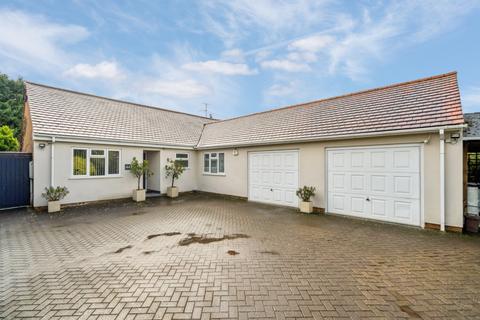 4 bedroom bungalow for sale, Joiners Lane, Chalfont St. Peter, Gerrards Cross, Buckinghamshire