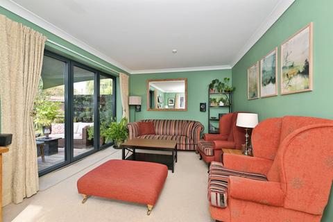 5 bedroom semi-detached house for sale, Main Street, Lubenham, Market Harborough