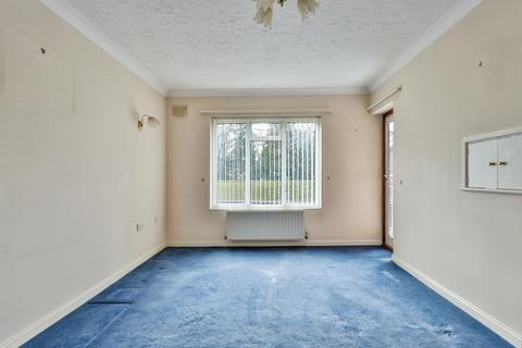 1 bedroom flat for sale, Lansdowne Road, Bournemouth