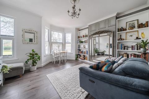 2 bedroom apartment for sale, Tunbridge Road, Southend-on-Sea, Essex
