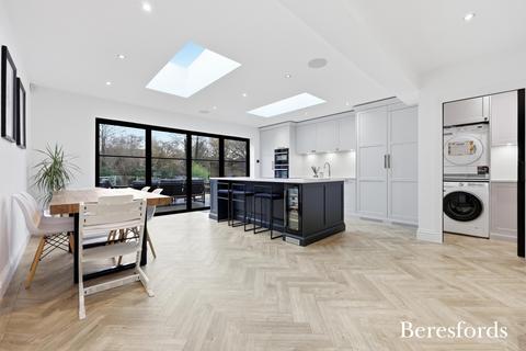 undefined, Meadowside Road, Upminster, RM14