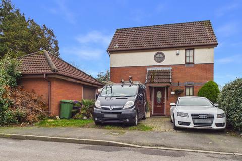 3 bedroom semi-detached house for sale, Kinmel Close, Walton, Liverpool, L4