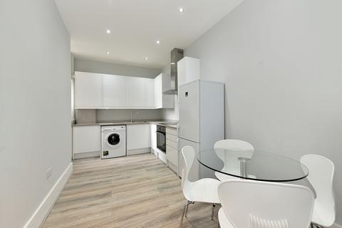 1 bedroom flat to rent, Hurlingham Mansions, New Kings Road, London, SW6