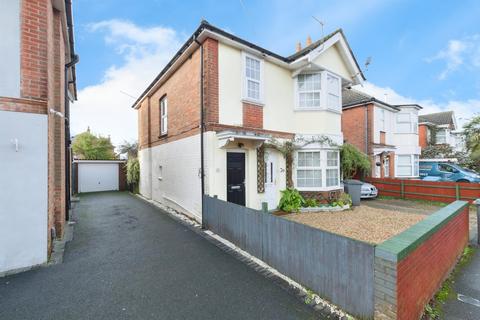 2 bedroom maisonette for sale, Capstone Road, Bournemouth