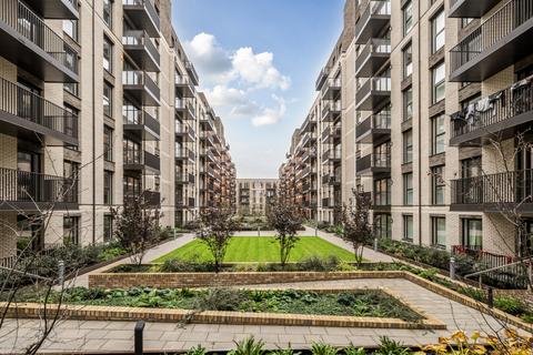 2 bedroom apartment to rent, 6 Headlam Avenue, London SW4