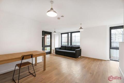 2 bedroom flat to rent, Southwold Road, Upper Clapton, E5