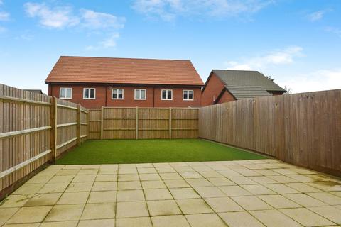 3 bedroom semi-detached house for sale, Clavell Close, Tattenhoe Park, Milton Keynes
