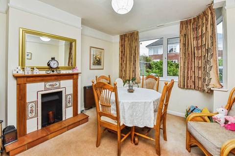 3 bedroom semi-detached house for sale, Deansway, CHIPPENHAM