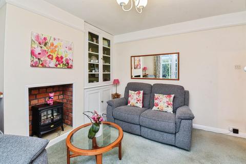 3 bedroom semi-detached house for sale, Deansway, CHIPPENHAM
