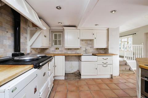 4 bedroom semi-detached house for sale, Jacksons Place, Colemans Hatch, Hartfield