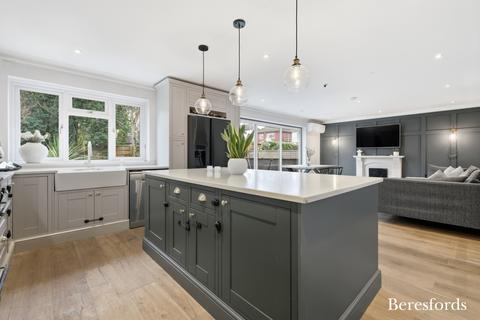 4 bedroom detached house for sale, The Rising, Billericay, CM11
