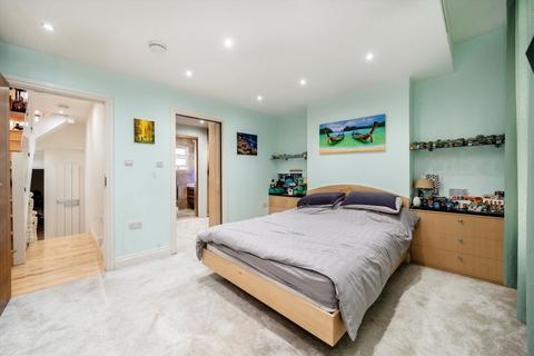 4 bedroom terraced house for sale, Winslow Road, London W6
