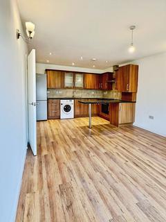 2 bedroom flat to rent, Southbury Road, Enfield, EN1