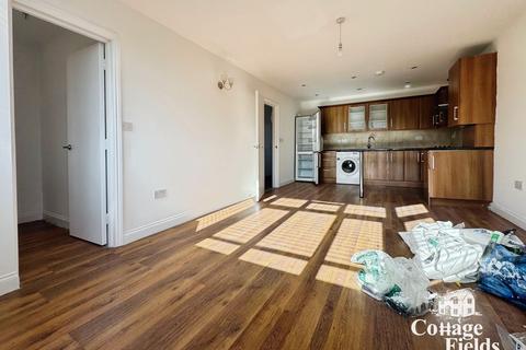 3 bedroom flat to rent, Southbury Road, Enfield, EN1