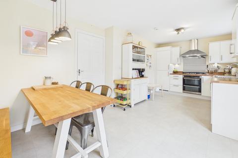 4 bedroom detached house for sale, Gatehead Wynd, Bishopton, PA7