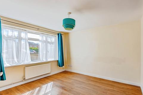 3 bedroom semi-detached house for sale, Coombe Close, Crawley