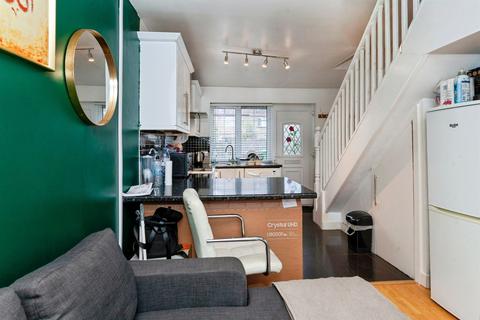 2 bedroom end of terrace house for sale, Godolphin Road, Slough