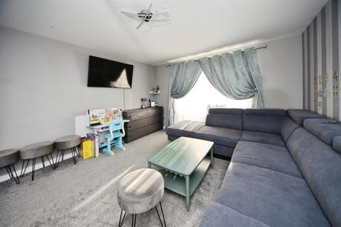 undefined, Russett Way, Dunstable