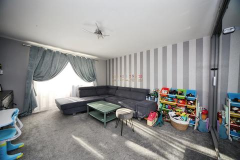 undefined, Russett Way, Dunstable