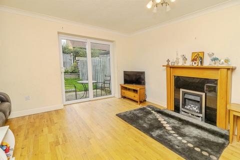 3 bedroom detached house for sale, Kelso Close, Bletchley, MILTON KEYNES